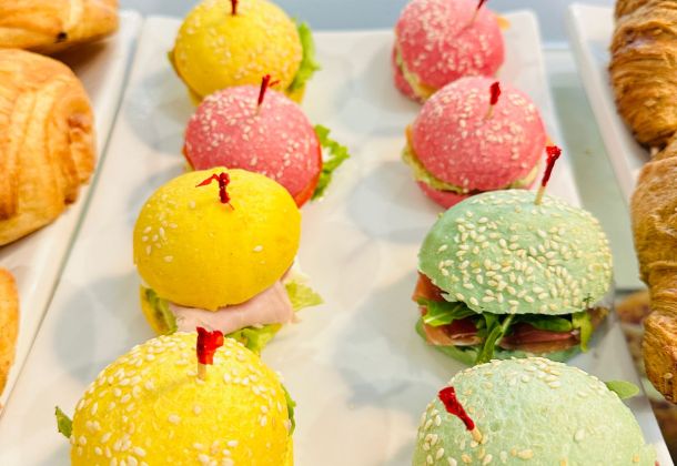 ottima proposta salata per colazione a castel maggiore presso alterego café