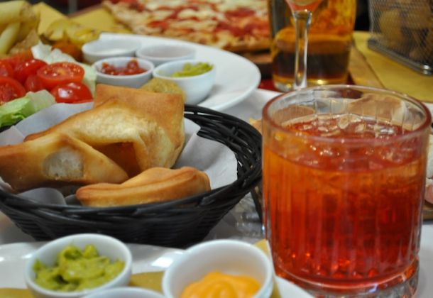ottimi cocktail per aperitivo a castel maggiore presso alterego café